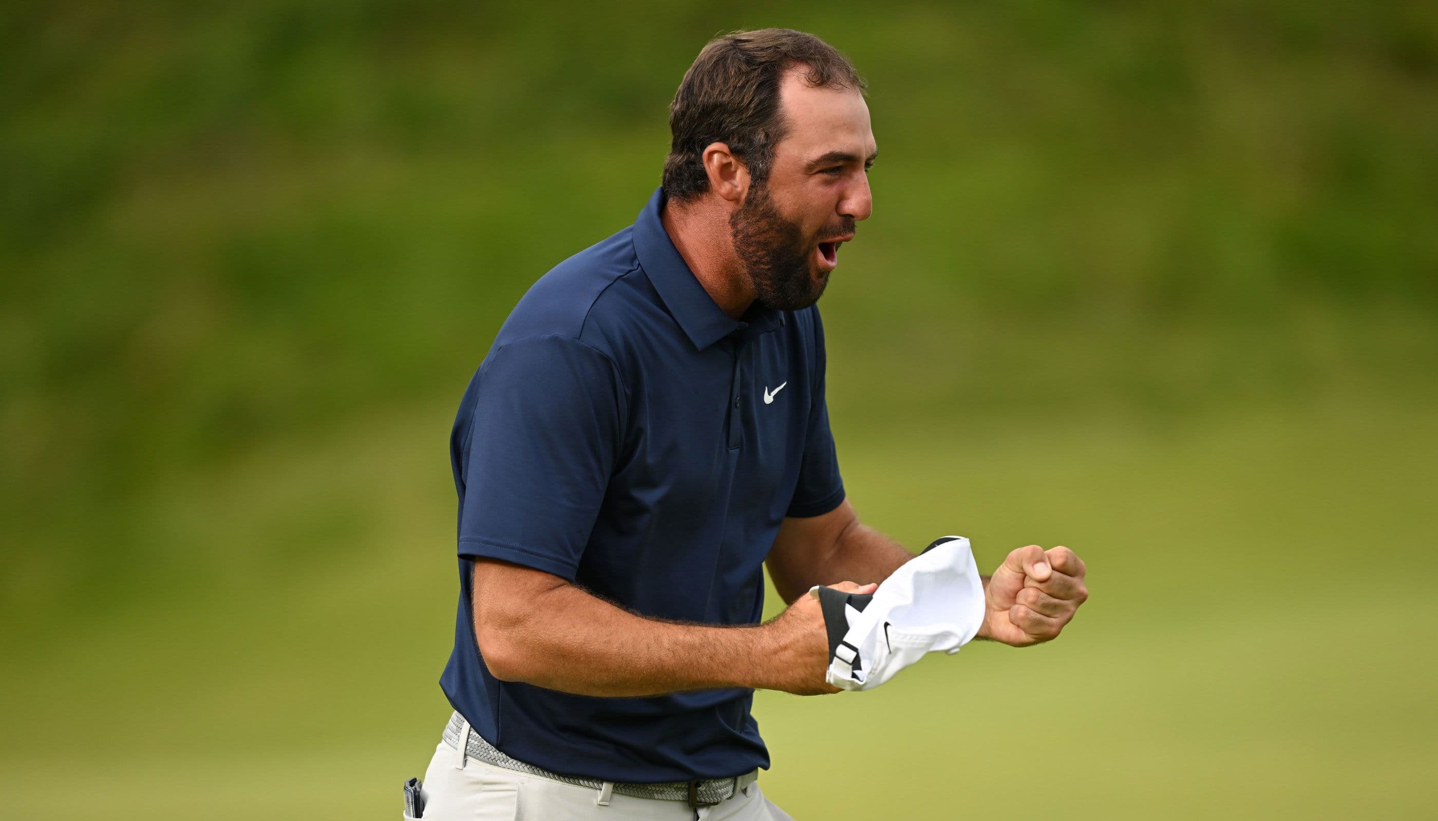 Scottie Schefflers historischer Triumph: Wie der Dominator der Golfwelt Tiger Woods entthronte